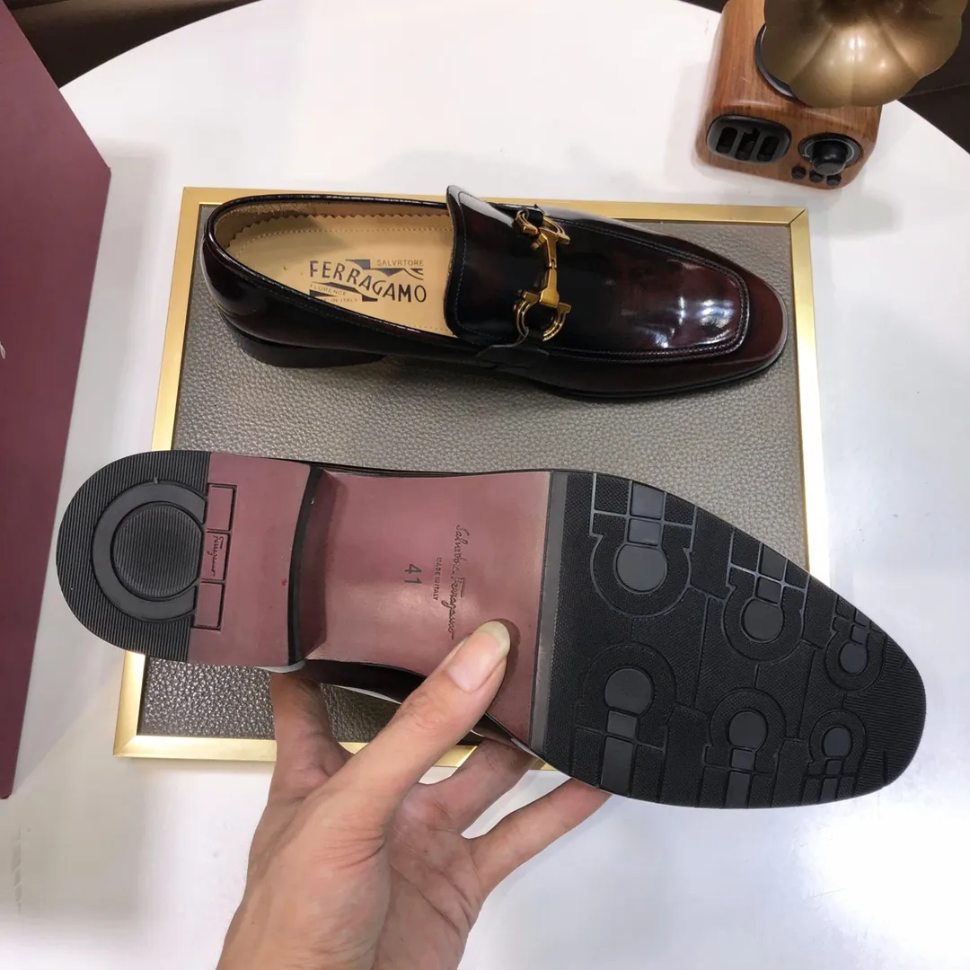 Men's shoes 💰500💰 [Ferragamo/Ferragamo] The latest model in the counter. Original imported high-quality cowhide with open sides + imported 🐂 water-dyed cowhide lining + original luxury metal buckle + original combination outsole. Comparison without pressure 38--45 (45 is custom-made and cannot be returned or exchanged)